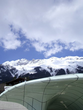 Innsbruck, Bergstation der Hungerburgbahn, Blick auf die schneebedeckte Nordkette