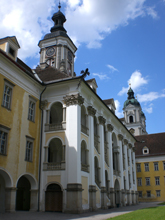 St. Florian, Stiftshof